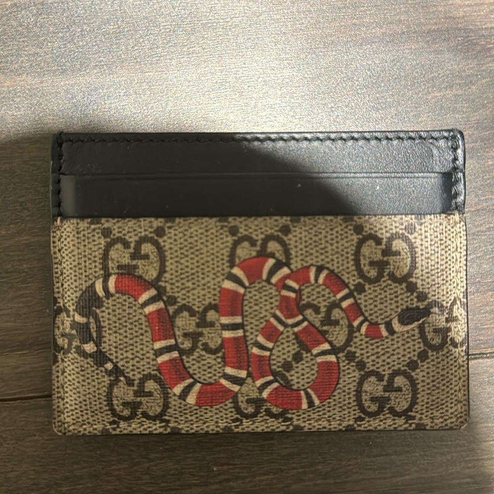 Gucci card holder